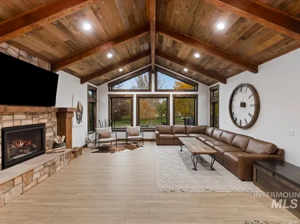 1417 N Kcid Rd, Caldwell, ID 83605