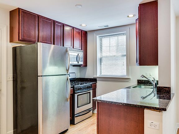 3rd image of 5226 N Campbell Ave APT 2B