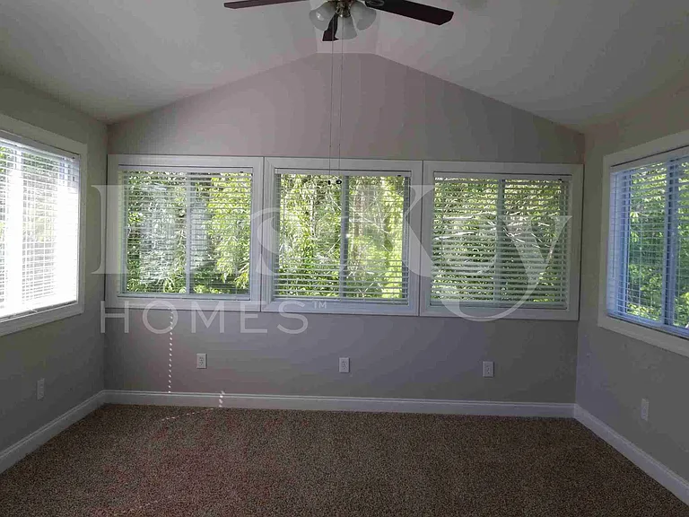 1911 Chestnut Oak Ln — Photo 19