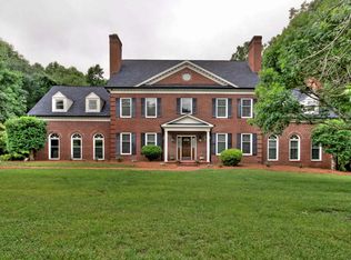 205 Baymount Dr, Statesville, NC 28625