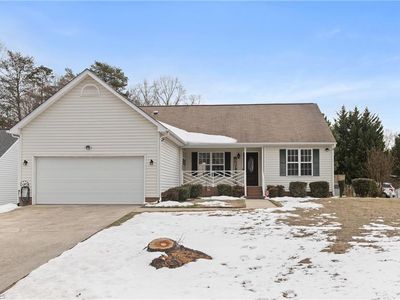 5800 Edgebrook Ct, Jamestown, NC, 27282