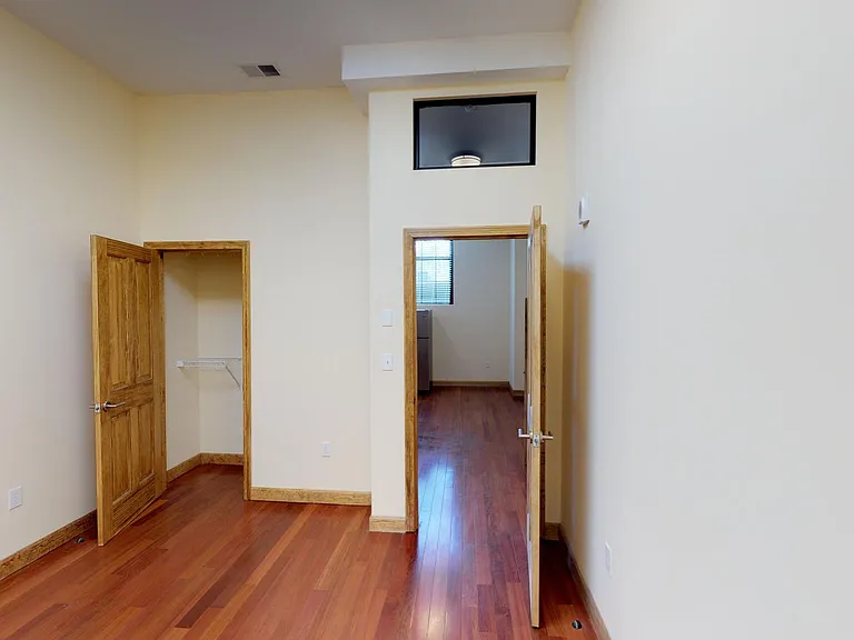 47 Pleasant St #203 — Photo 11