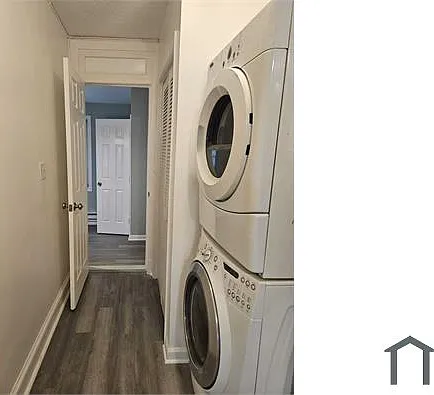 2 bed, 900 sqft, $2,900 — Photo 1