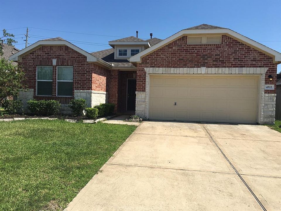 1st image of 4522 Legends Bay Dr