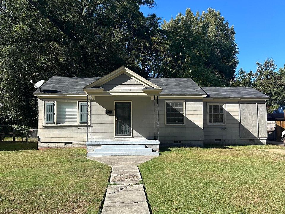 1st image of 602 Cherokee Rd