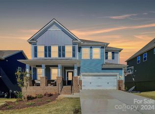 933 Deep River Way, Waxhaw, NC 28173