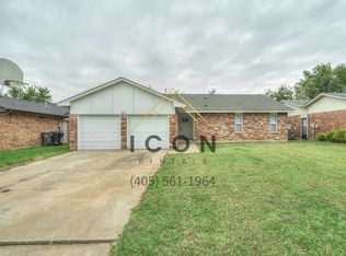 1511 Edinburg Dr, Yukon, OK 73099