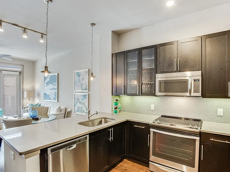 Explore our modern apartment homes with 10 to 12 foot ceilings throughout