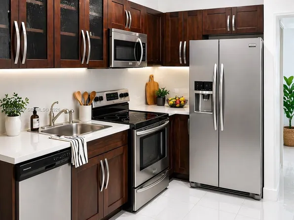 750 Pennsylvania Ave APT 1, Miami Beach, FL 33139