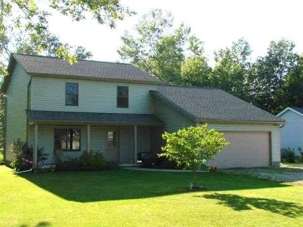 964 Dock Rd, Madison, OH 44057