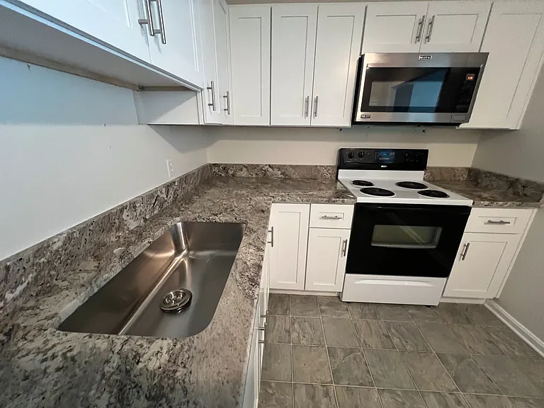 1851 King James Pkwy #209 — Photo 6