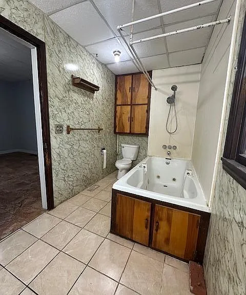 678 S English Ave — Photo 5