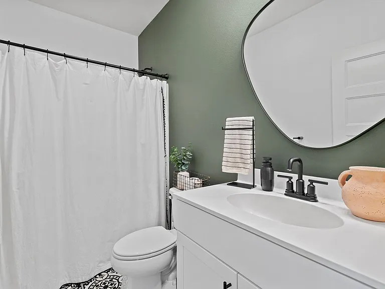 894 Fulton Way — Photo 4