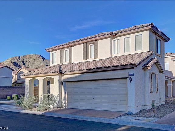 2nd image of 3932 Pia Rosetta St