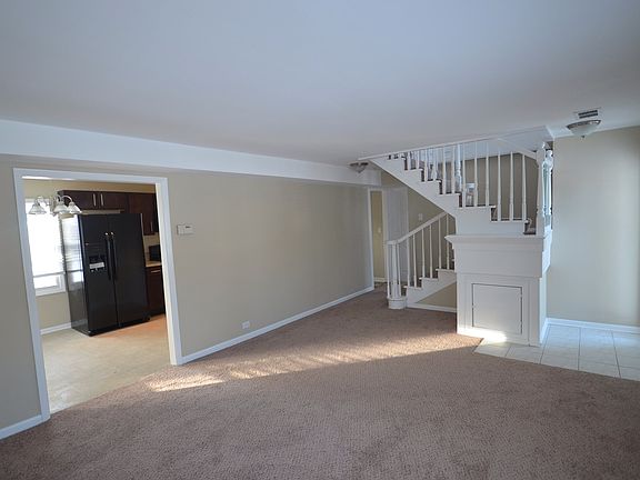 2nd image of 572 Jerome Dr