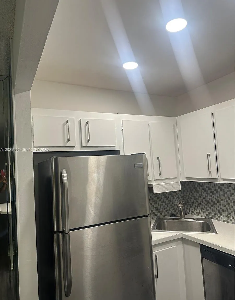 Entrada Condominium I — Photo 4