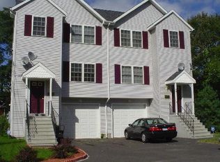 55 Saint Andrews St, Stratford, CT 06614