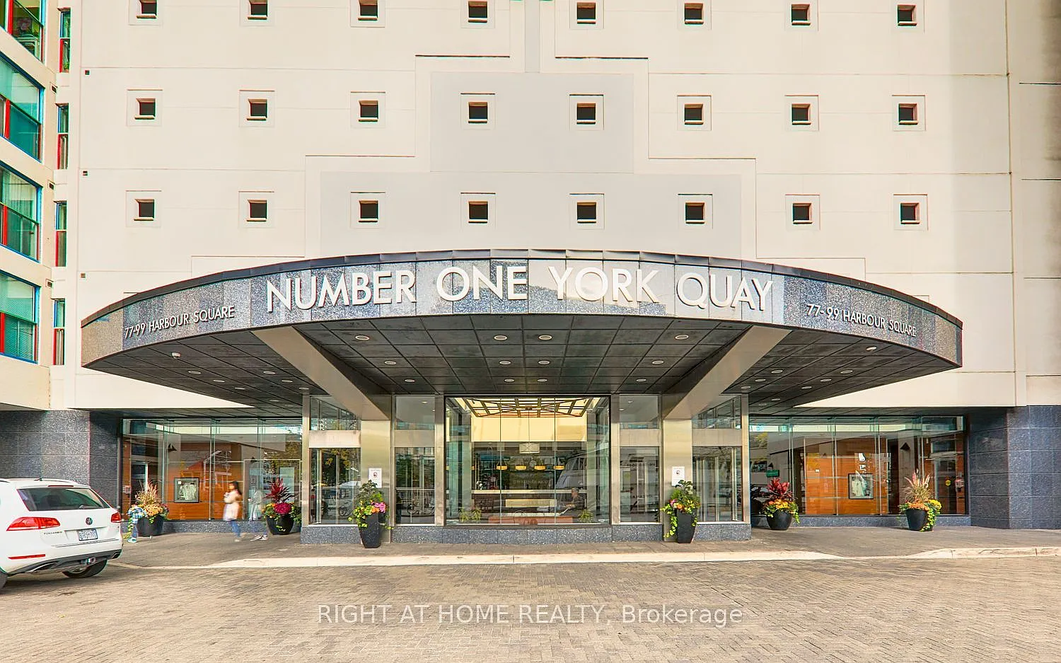 2 bed, $3,999 — Photo 2