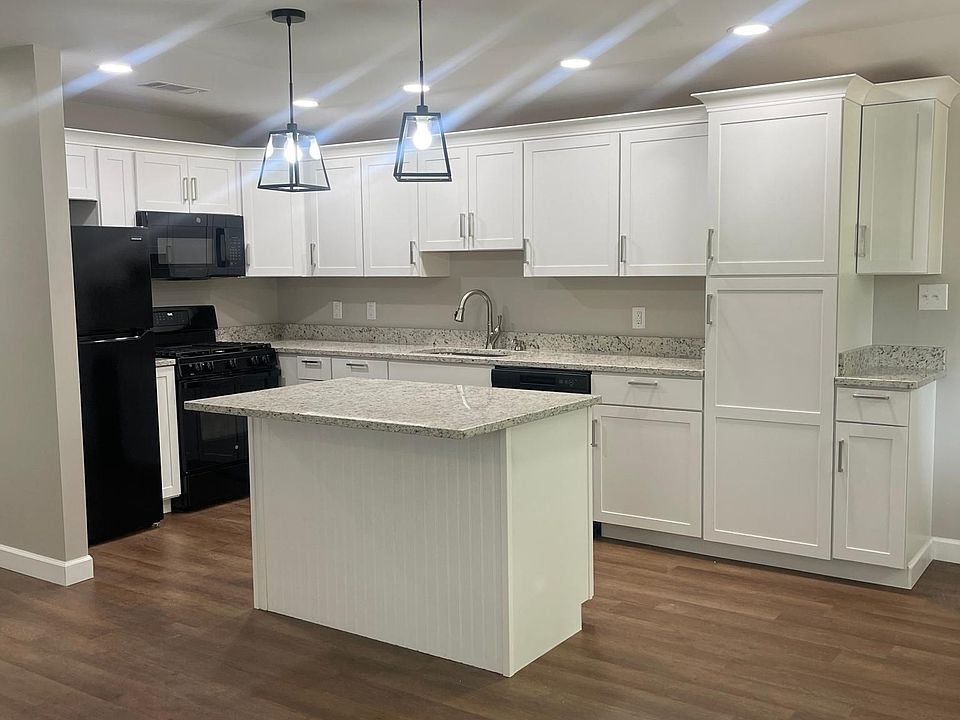 820 N Jackson St, Starkville, MS 39759 Zillow