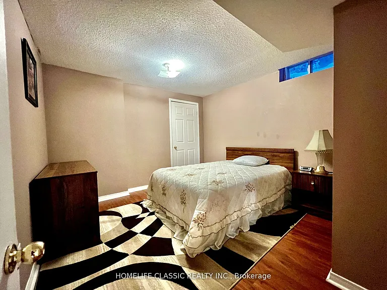 423 Flanagan Ct #LOWER — Photo 10