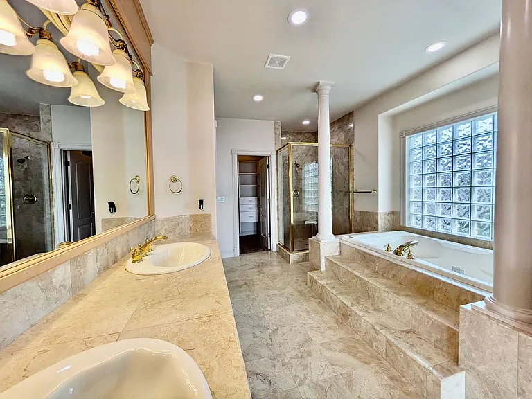 3014 NW Chapin Dr — Photo 27