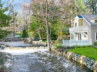 44 Newtown Tpke, Weston, CT 06883