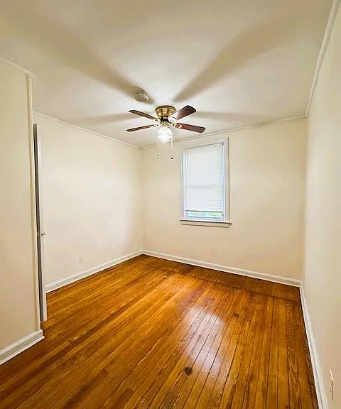 42 Hamilton Rd #LEFT — Photo 16