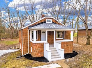 1860 Edwards Dr, Akron, OH
