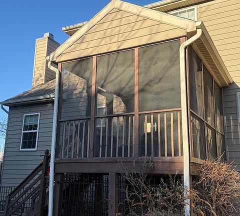 3rd image of 133 Victoria Dr