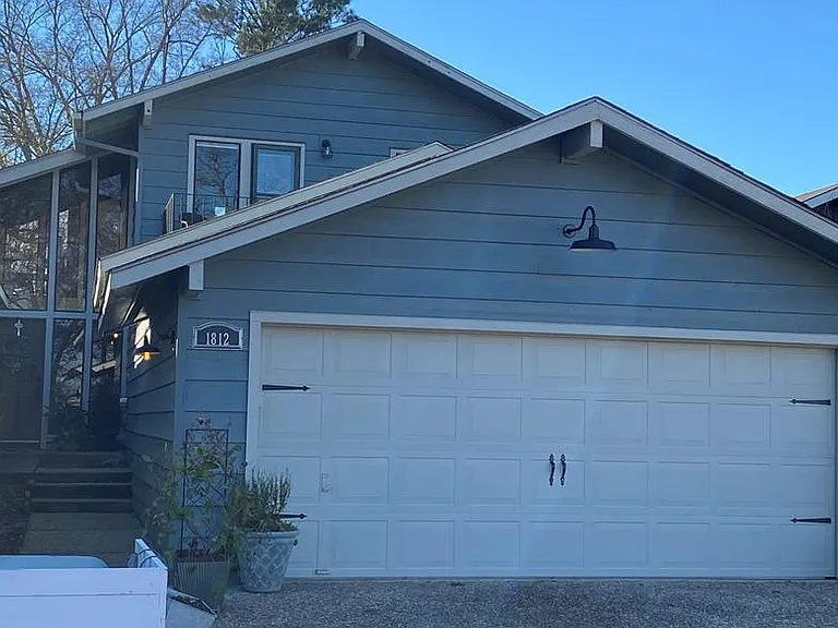 1812 Willow Point Dr — Photo 2