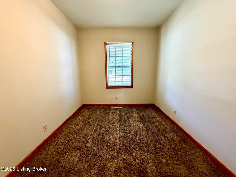 5210 Delaware Dr — Photo 7