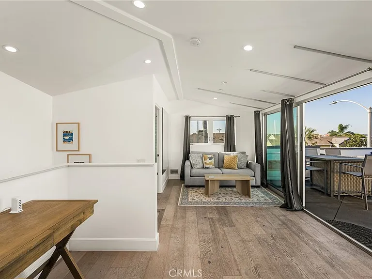 4405 Channel Pl — Photo 43