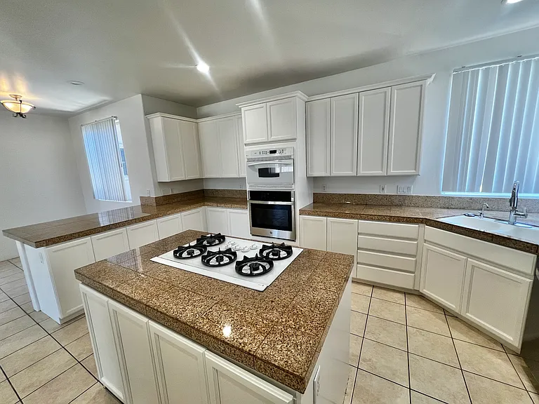 40921 Hovley Ct — Photo 13