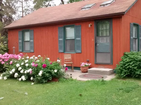 3152 Cherry Tree La, Ann Arbor, MI 48108