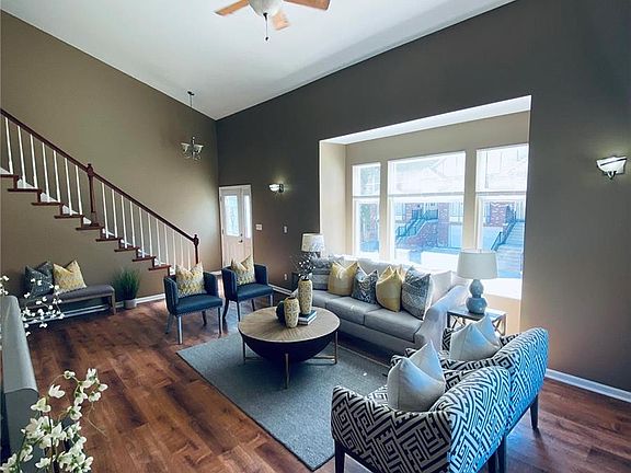 2nd image of 8 Cabanne Townhome Dr