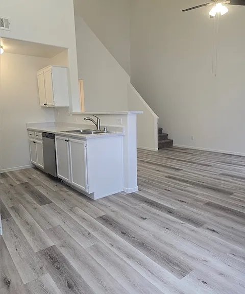 4309 Woodwell St #0 — Photo 3