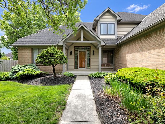 4th image of 211 McKenna Creek Dr