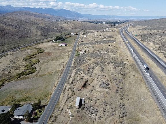 3rd image of 39887 Old Highway 30