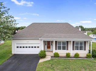 134 Winterton Ln, Dover, DE 19904
