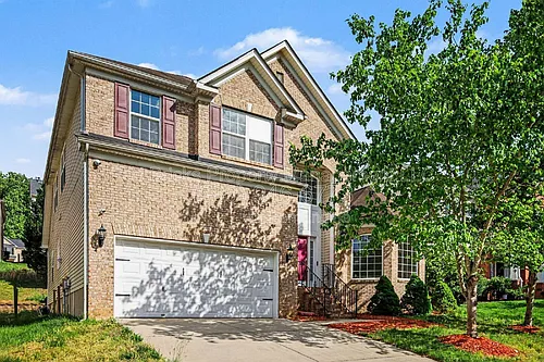 2119 Baggins Ln Photo 1