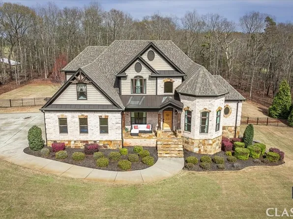 365 Stone Creek Drive, Hull, GA 30646