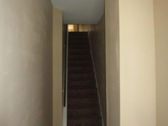 2nd image of 5222 Catharine St Floor 2