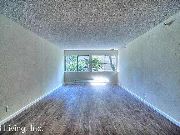 4th image of 240 N Bayshore Blvd APT 115