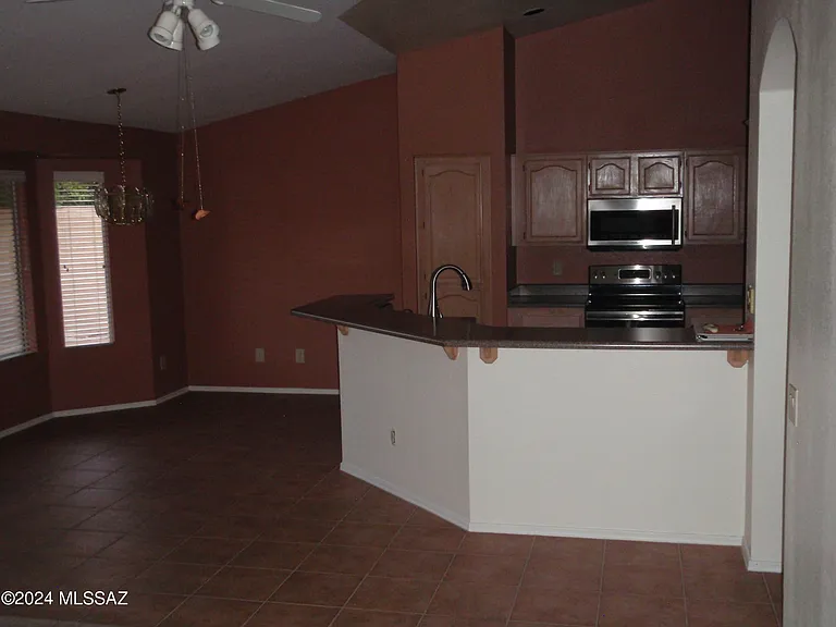 38040 S Elbow Bend Dr — Photo 9