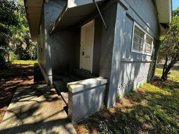 2001 11th St S, Saint Petersburg, FL 33705