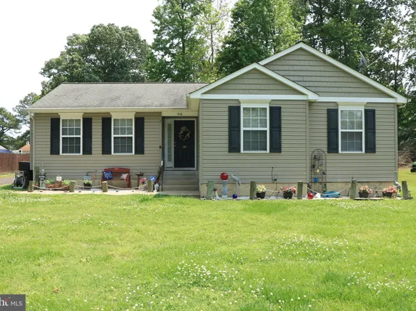506 Rolando Dr, Colonial Beach, VA 22443
