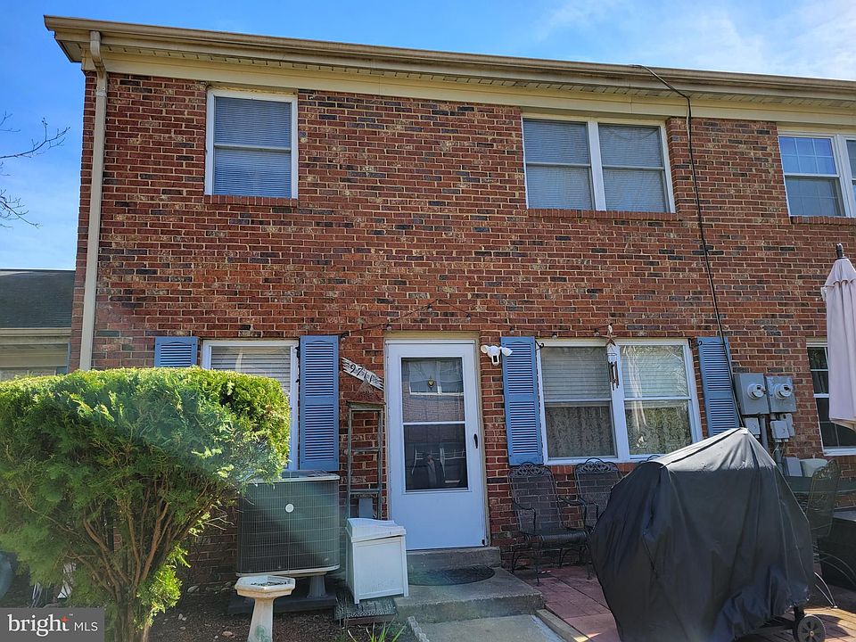 1st image of 9711 Hagel Cir