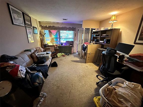3rd image of 4520 NW 46th St