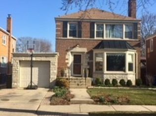 2914 W Rascher Ave, Chicago, IL 60625
