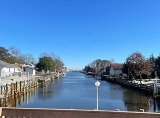 107 Sand Rd, Bayville, NJ 08721